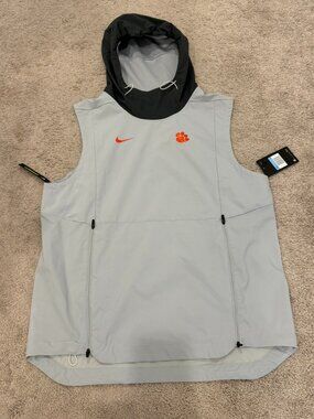 Nike Shield Fly Rush Hooded Vest Sleeveless Jacket Clemson Tigers Mens Med NWT